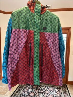 Women’s Gucci GG multicolor windbreaker size 40/8US made in Italy